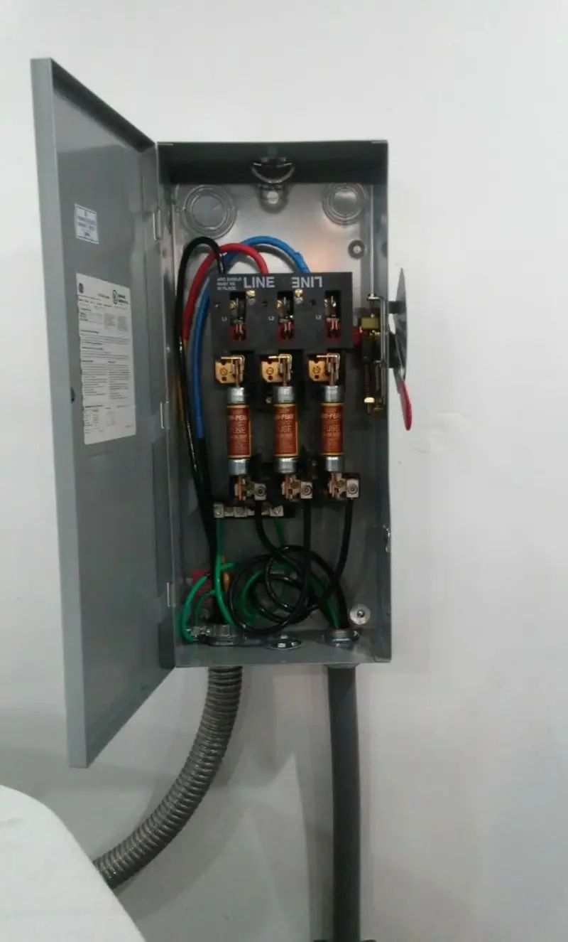 Three-phase disconnect switch installed for Electrical Wiring & Rewiring in Waynesboro